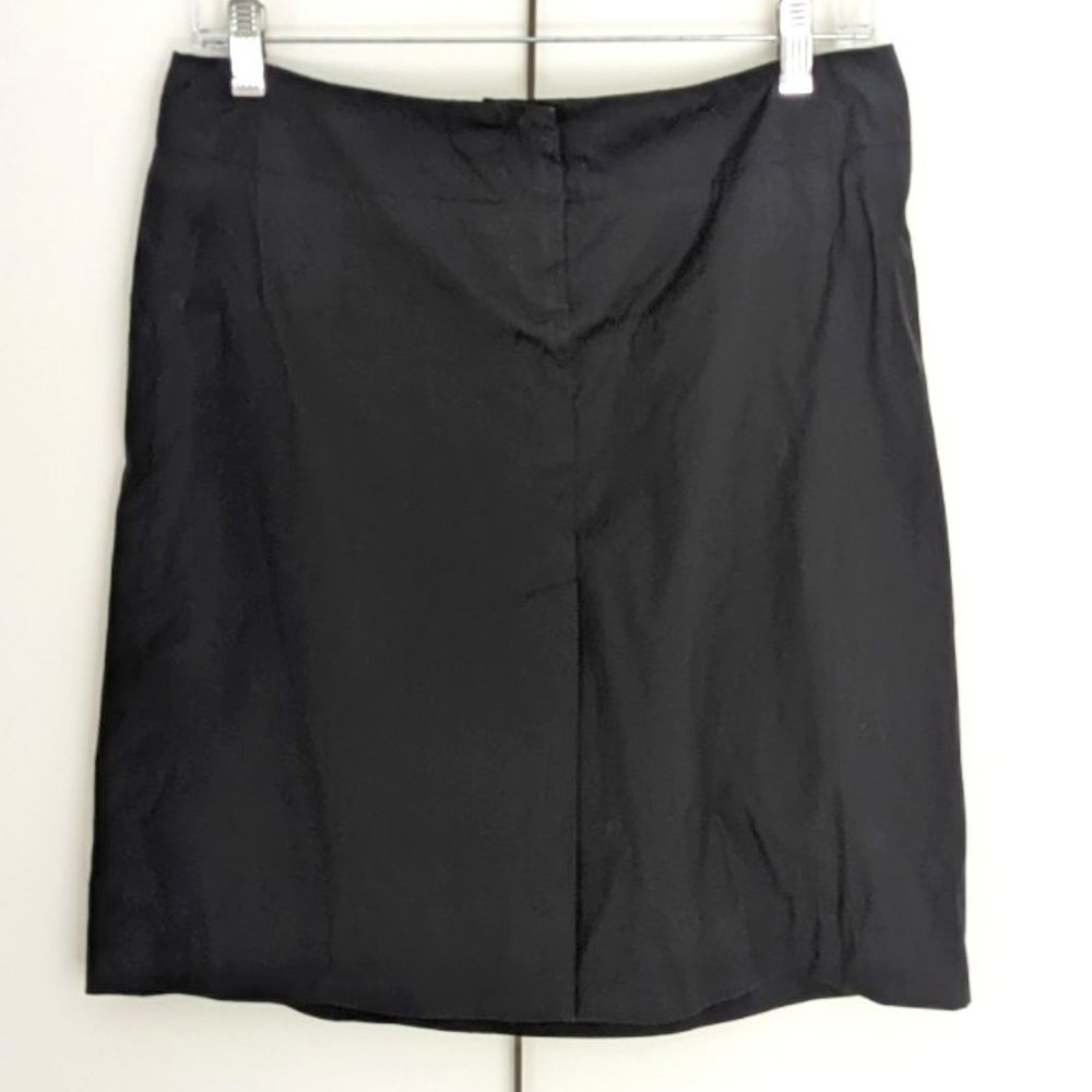 Theory skirt with slit